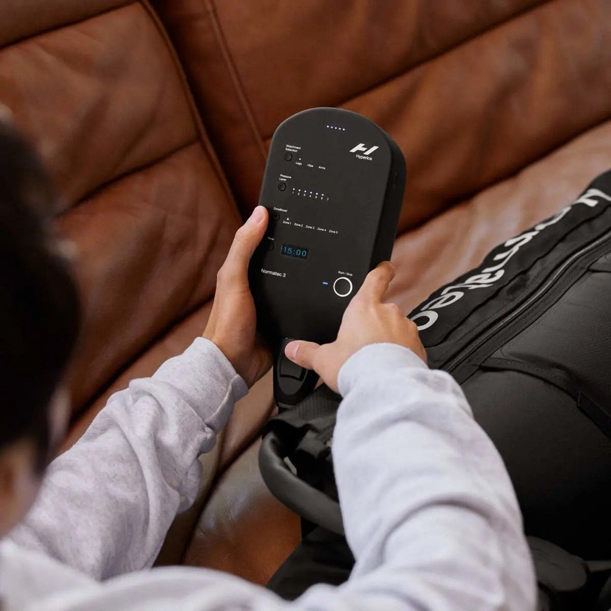 Normatec 3 Leg Package Pneumatic Compression Massage Garment and Control Unit 63010 001-03